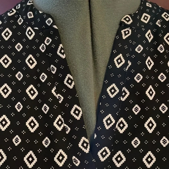 NWOT Buttons X Francesca’s Diamond Geo Paisley Shift Dress Size Small - Picture 4 of 11